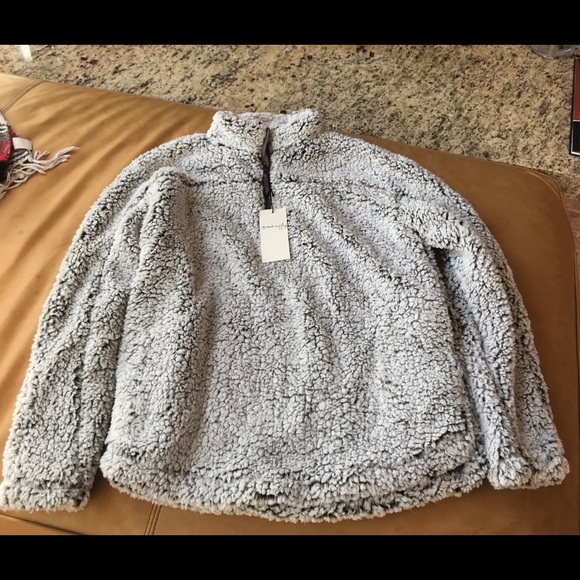 The 1 & only Thread and Supply Lazy Sunday Fleece - Picture 2 of 5